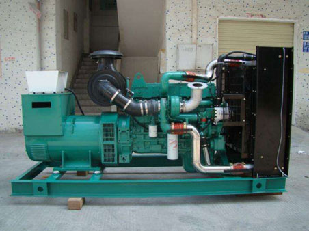 沈河1100kw康明斯柴油发电机组图片 沈河1100kw康明斯柴油发电机组图片